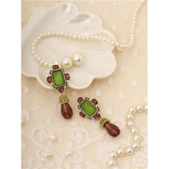 Vintage Retro Statement Dangle Earrings | Green & Brown Drop Pendant - Picture 5 of 6